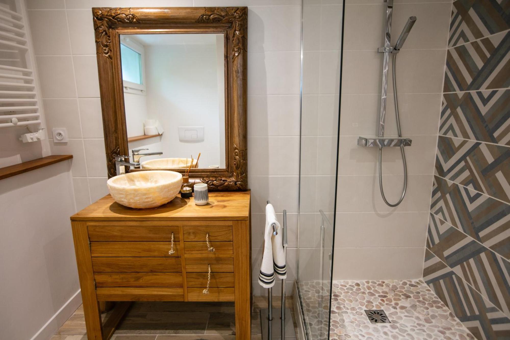 Erreka Txikia Bed & Breakfast Urrugne Cameră foto