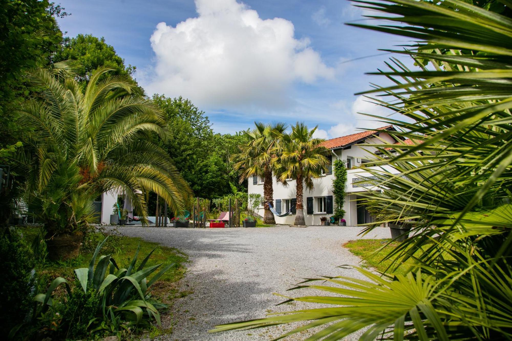 Erreka Txikia Bed & Breakfast Urrugne Exterior foto
