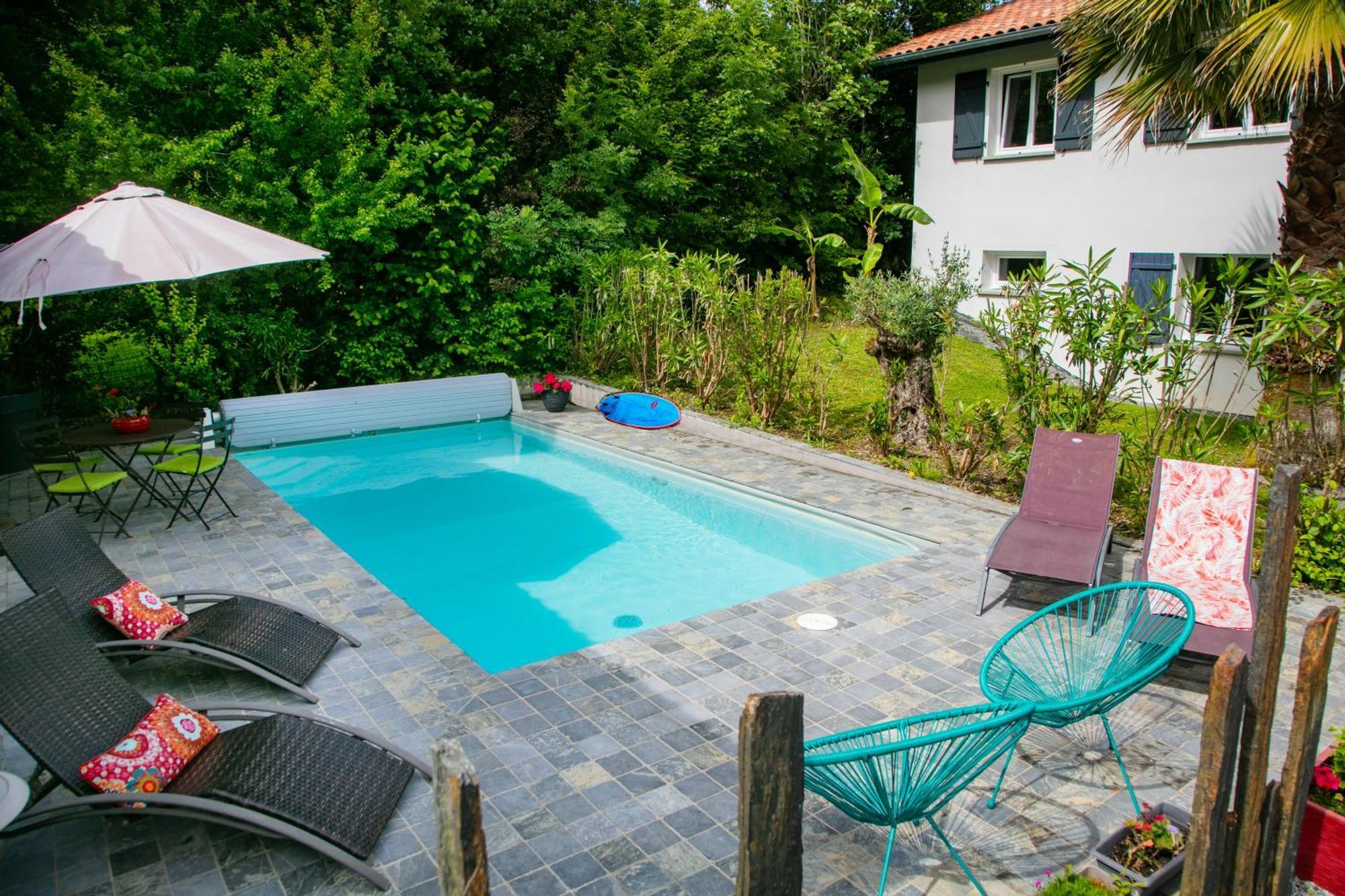 Erreka Txikia Bed & Breakfast Urrugne Exterior foto